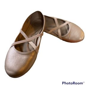 Metallic pink ballet flats size 9